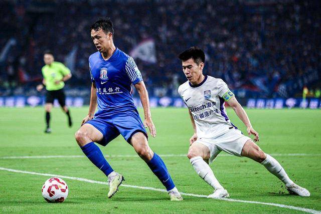 包含风云突变上海申花今晨单刀错失，中超版图或变，更衣室稳定，临场指挥获称赞的词条-爱游戏app